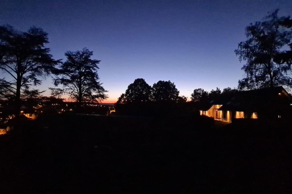 Ferienwohnung Loft Les Deux Cedres Avec Vue Panoramique Charleville-Mézières Exterior foto